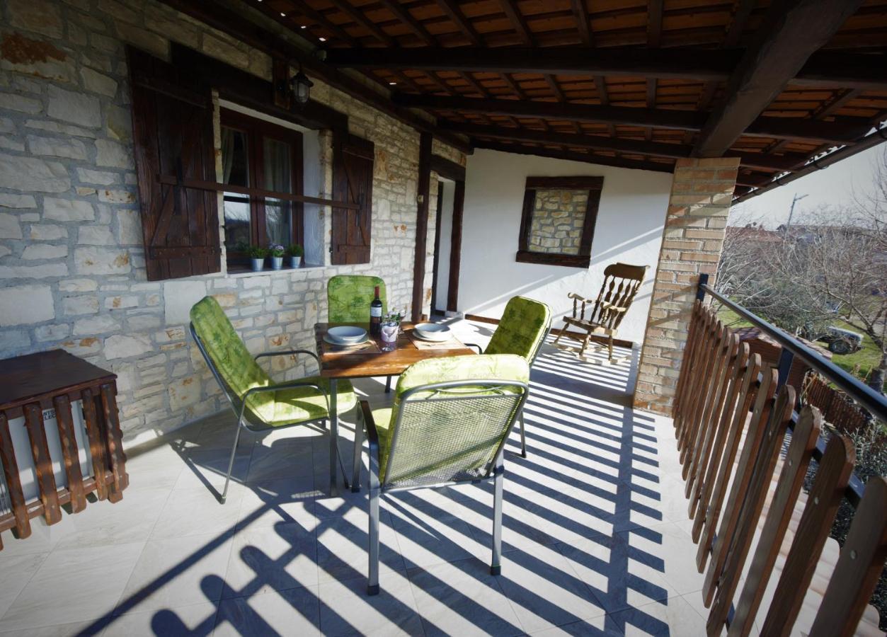 Apartments Oliva 피오리니 외부 사진